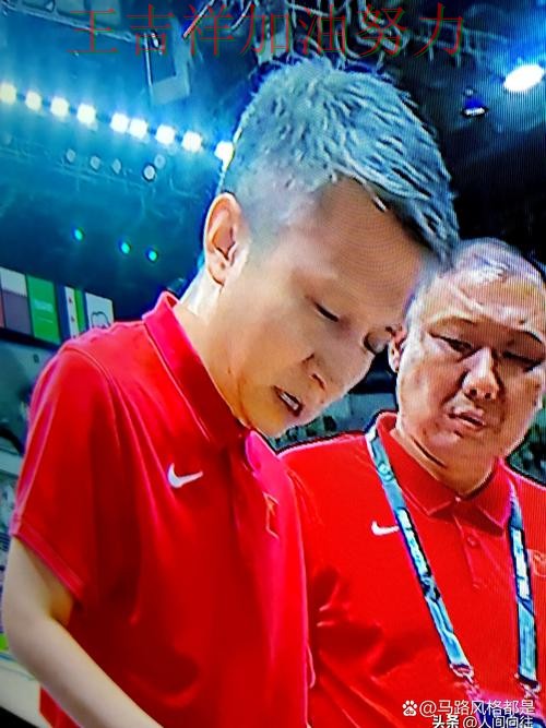 热火在羽毛球公开赛中防线失误导致痛失好局 再次证明核心球员的重要性 热火在羽毛球公开赛中防线失误导致痛失好局 再次证明核心球员的重要性